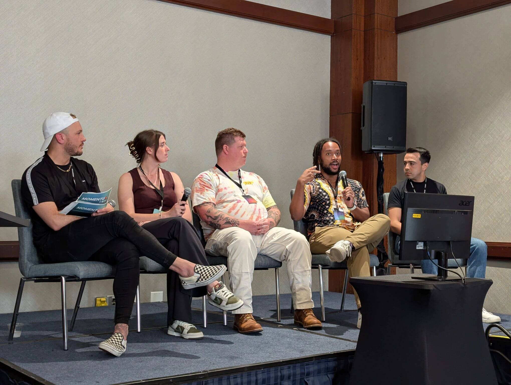 Rebuy's Rich Matukaitis leads a partnership session at Momentum 2025