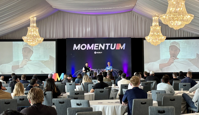 Momentum main stage