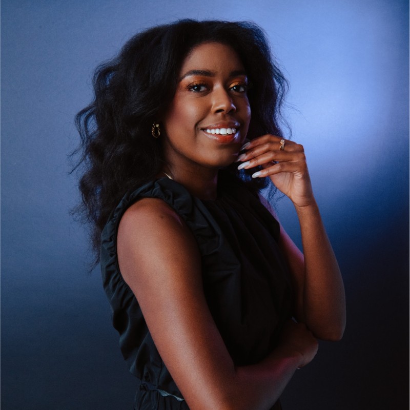 Nicole Clay headshot